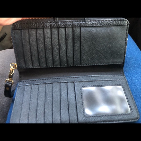 Fossil Wallet - Picture 2 of 5